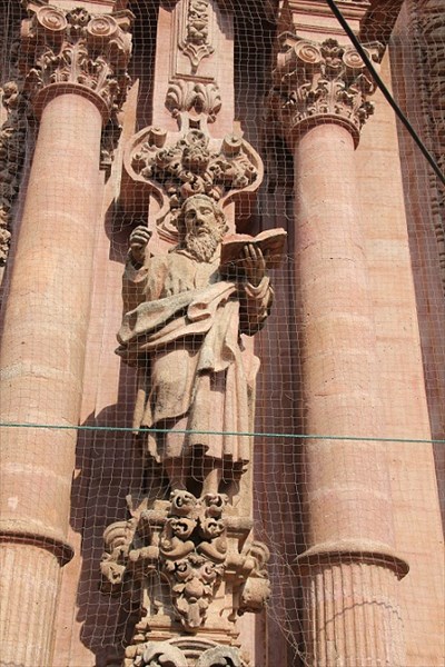247-Церковь Св.Приски-скульптура